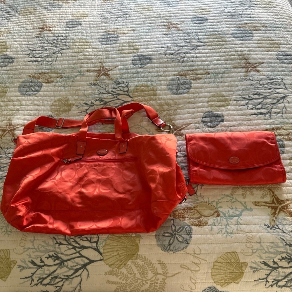 Coach Signature Getaway Orange Nylon Large Weekender Duffle F77469 makeup case